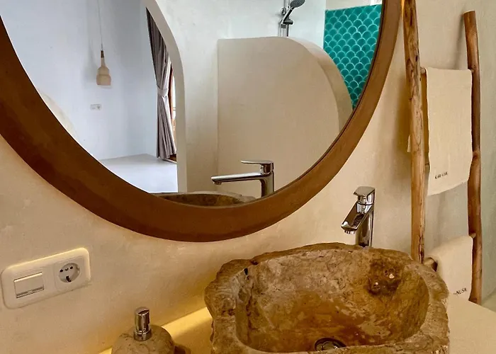 Hotel Alma Nusa Penida *