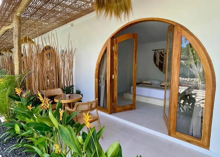 Hotel Alma Nusa Penida *