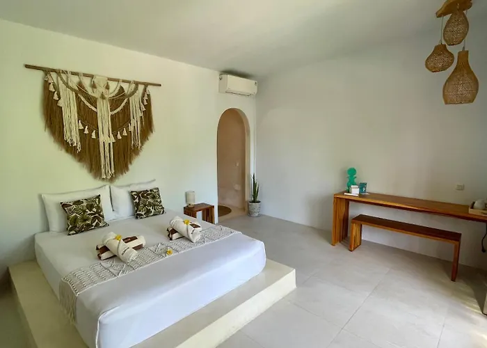 Alma Nusa Penida